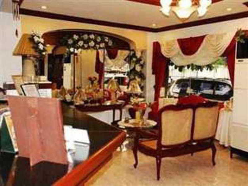 Oyo 414 Humberto'S Hotel Davao City Esterno foto
